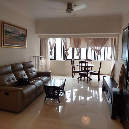 Batu Ferringhi Luxury Seaview Suite - 3Br Dış mekan fotoğraf