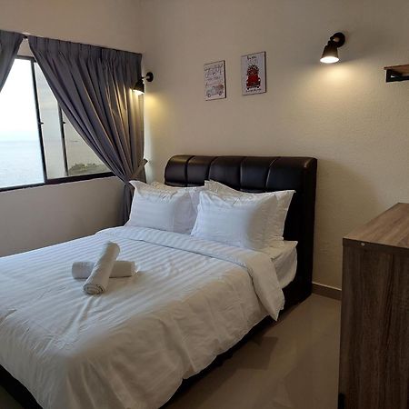 Batu Ferringhi Luxury Seaview Suite - 3Br Dış mekan fotoğraf