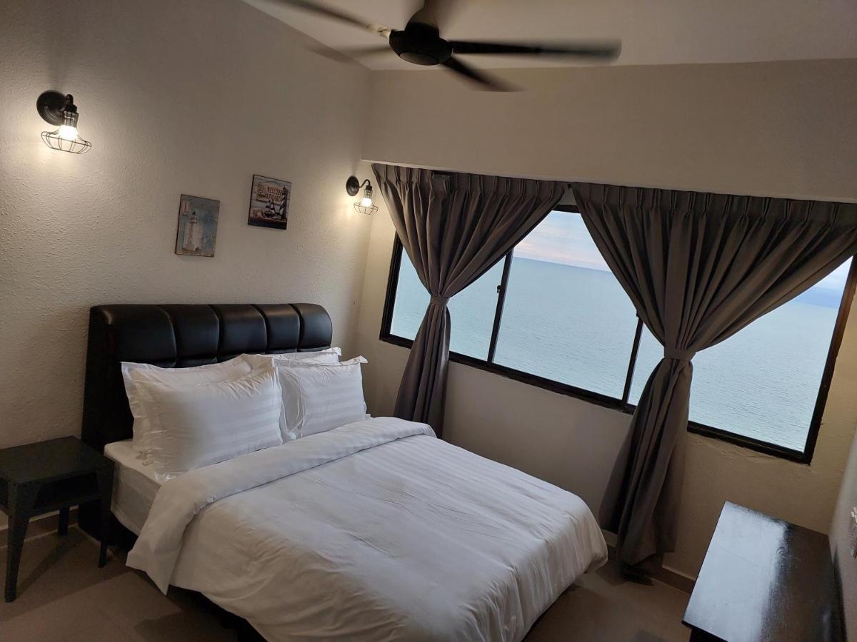 Batu Ferringhi Luxury Seaview Suite - 3Br Oda fotoğraf